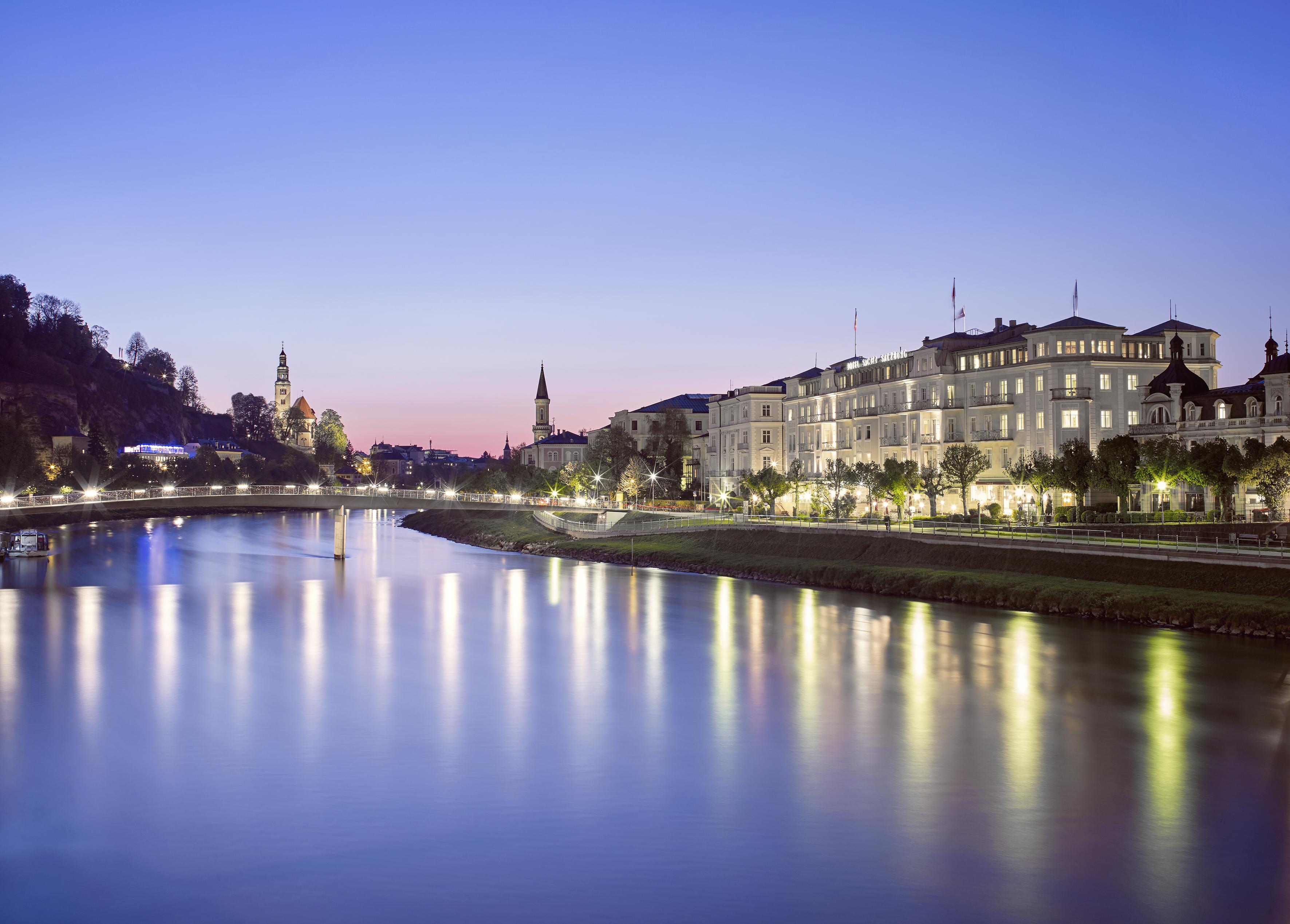 Hotel Sacher Залцбург Екстериор снимка The Grand Hotel