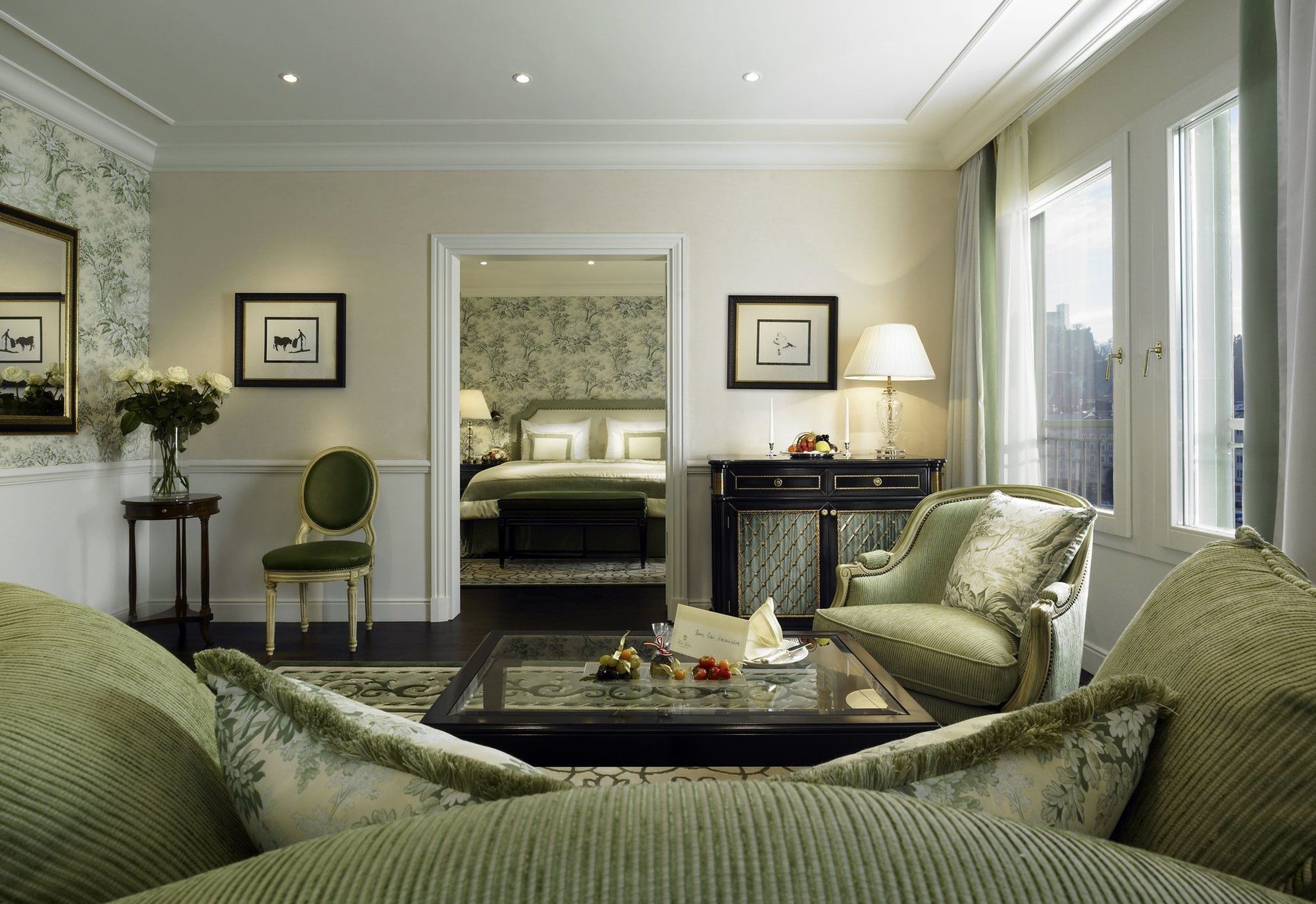 Hotel Sacher Залцбург Стая снимка A suite at The Peninsula
