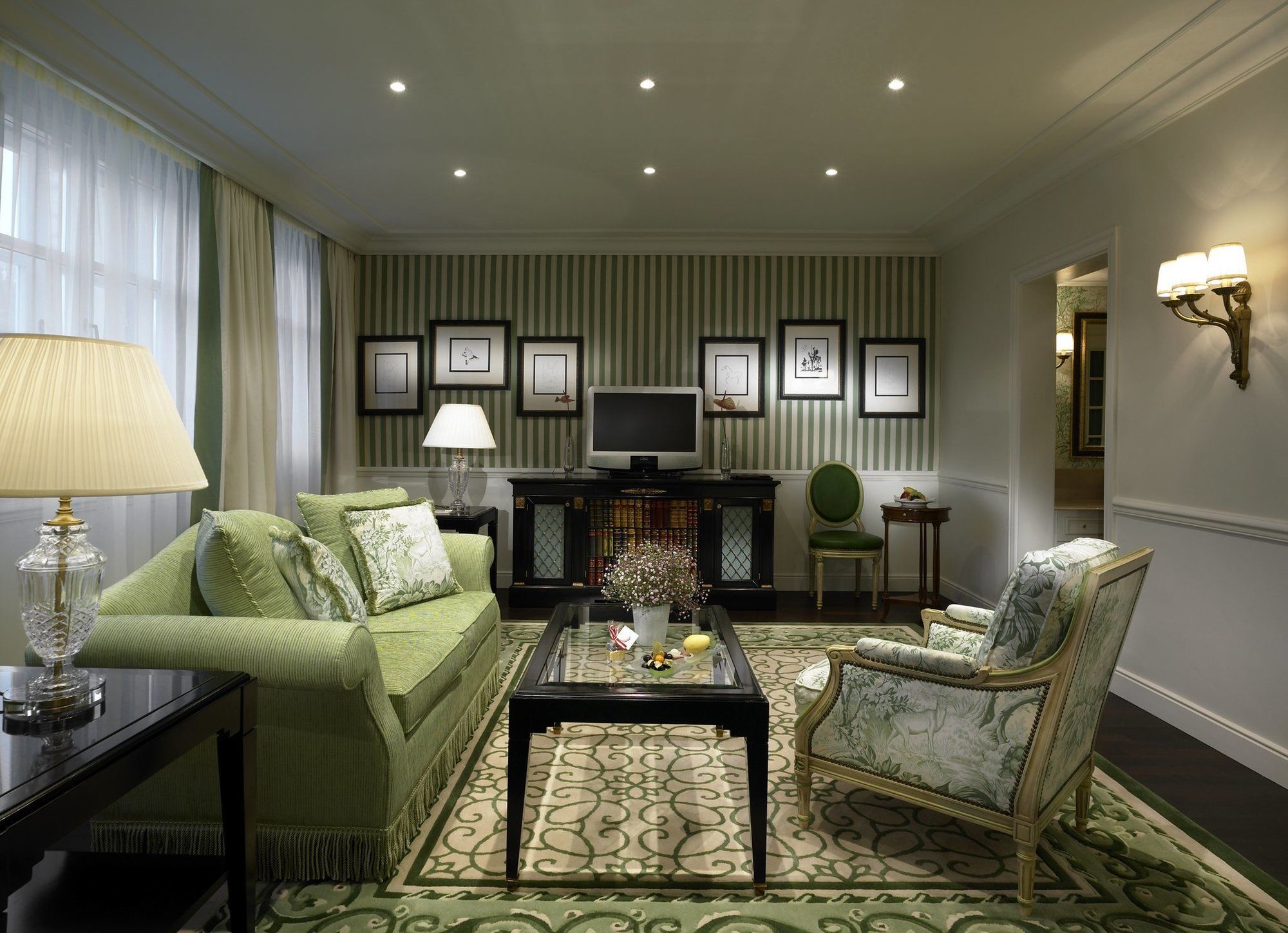 Hotel Sacher Залцбург Интериор снимка Living room